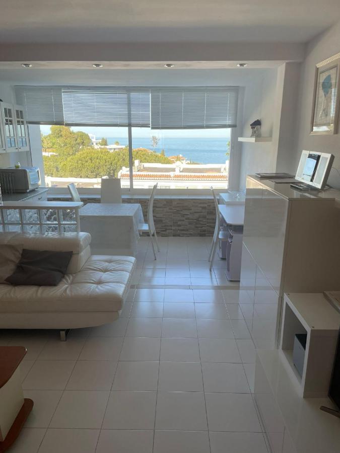 Precioso Estudio En Zona Residencial Miraflores マラガ エクステリア 写真