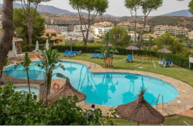 Precioso Estudio En Zona Residencial Miraflores マラガ エクステリア 写真